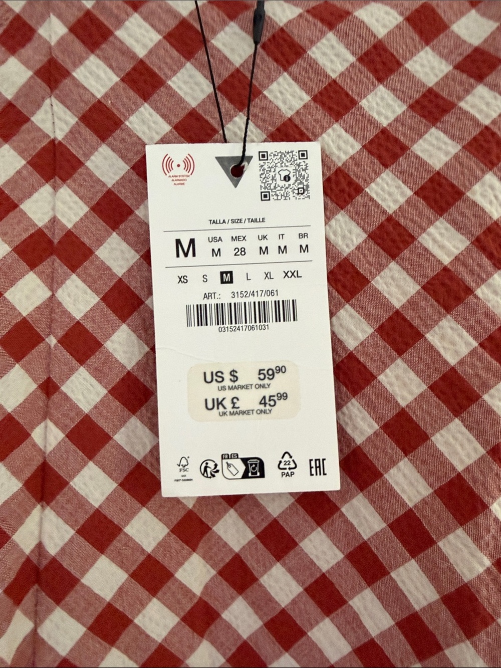 Red and white checkered Skirt - Picture 4 of 4